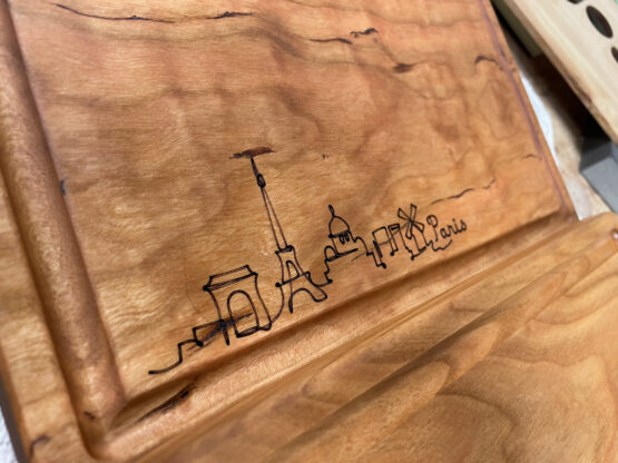 Brotzeitbrett "Skyline" aus Holz